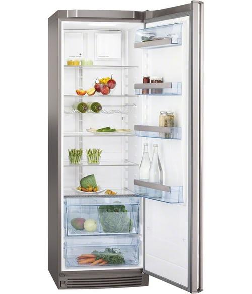 Upright fridge freezer combo